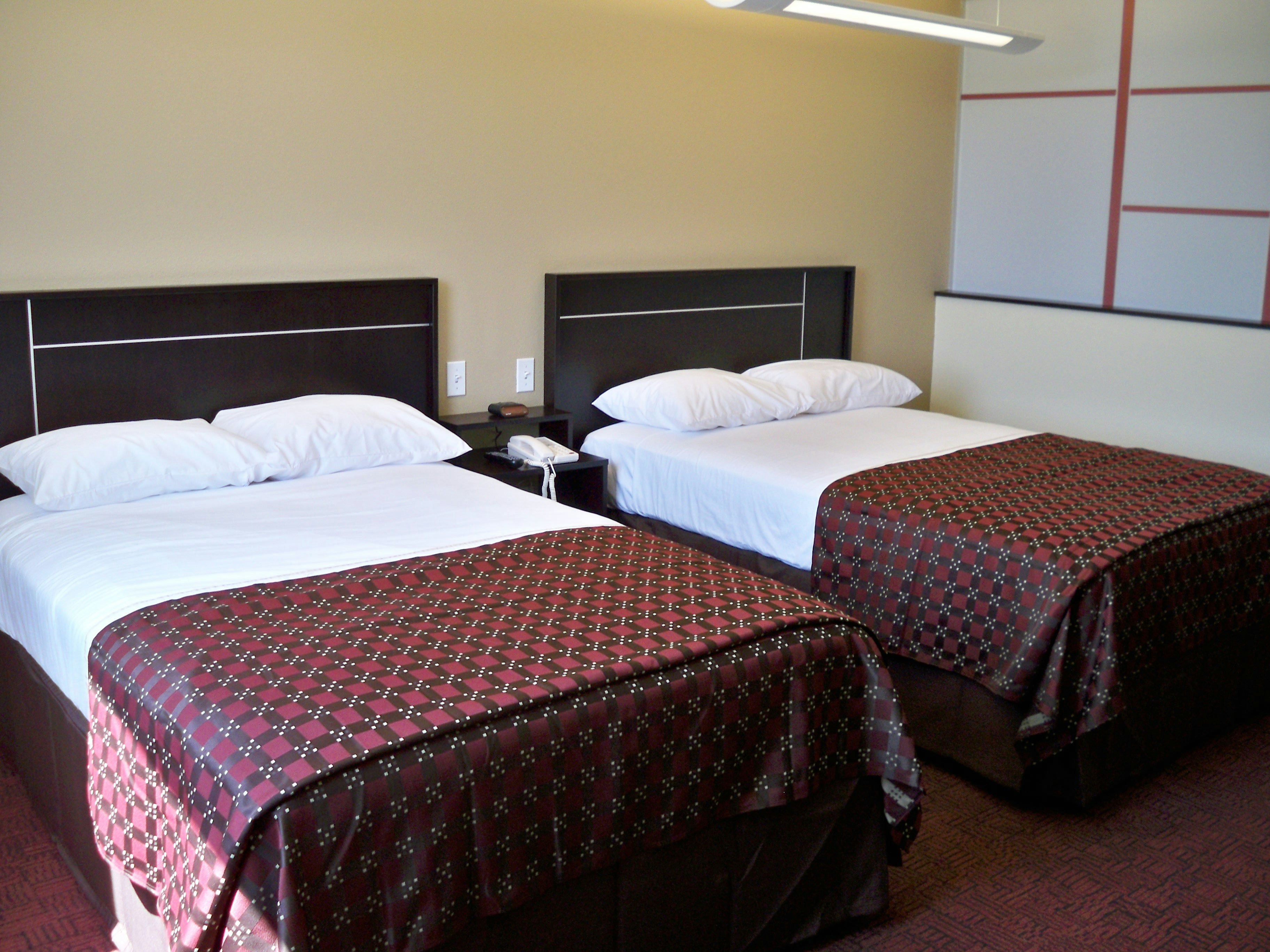 Red Roof Inn Suites Beaumont