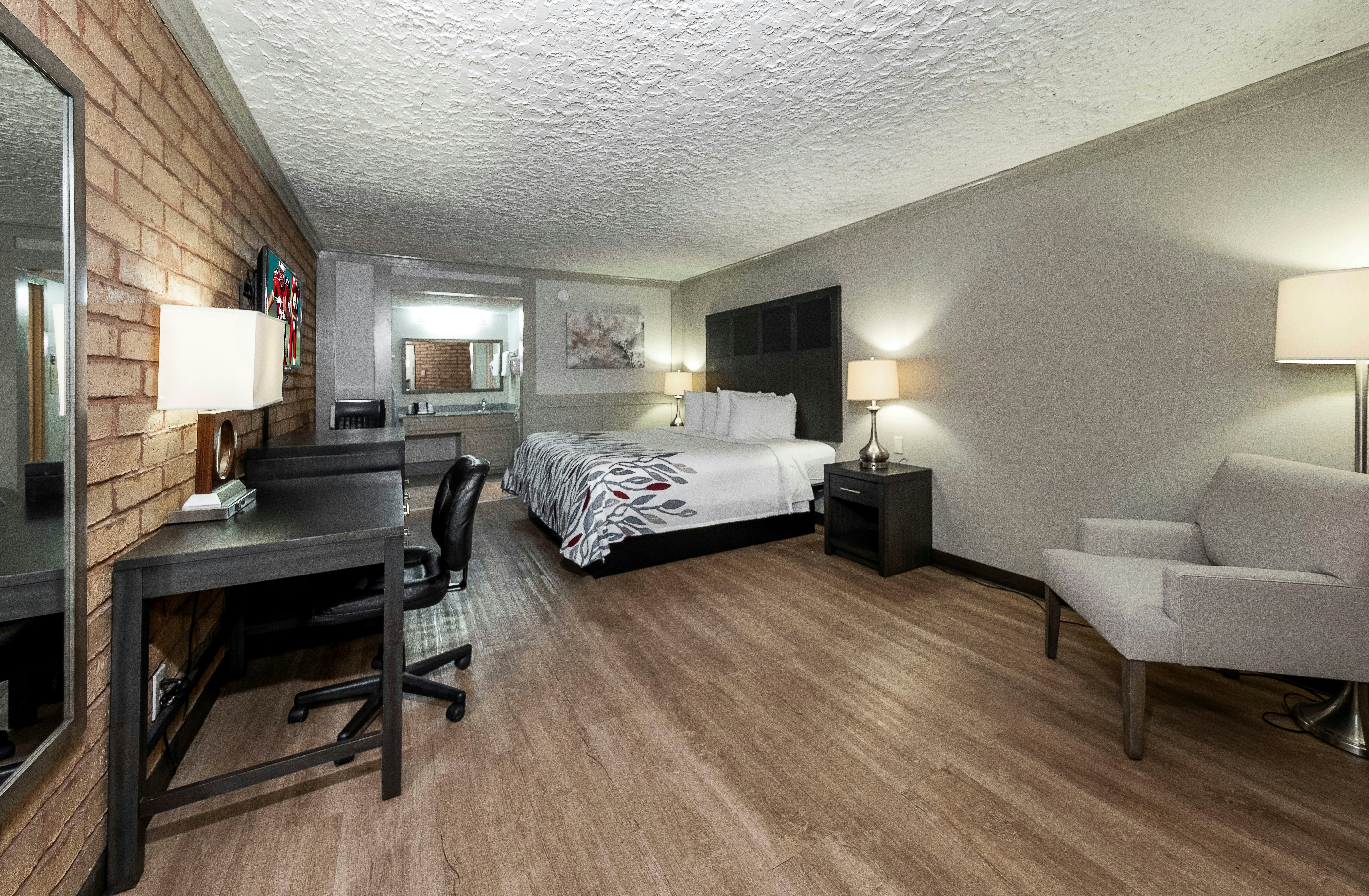 Red Roof Inn Monroe