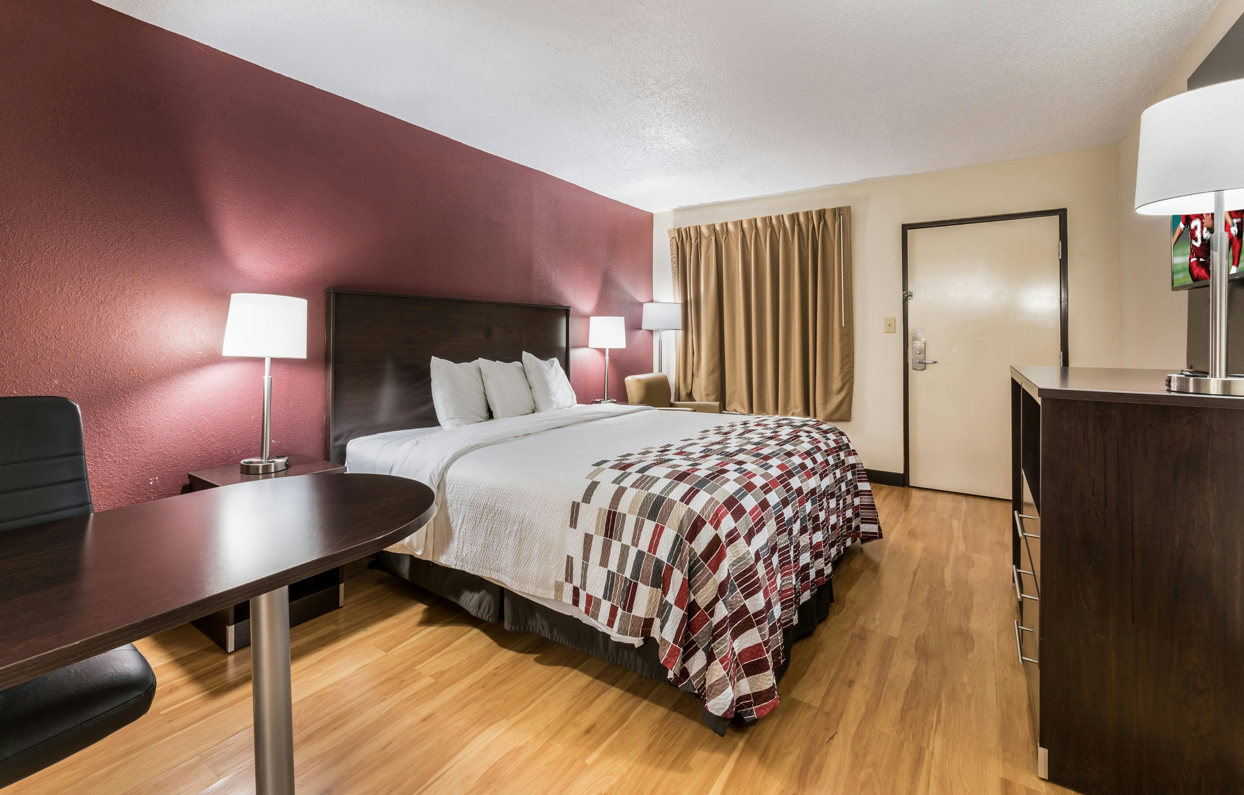 Red Roof Inn Indianapolis – Castleton