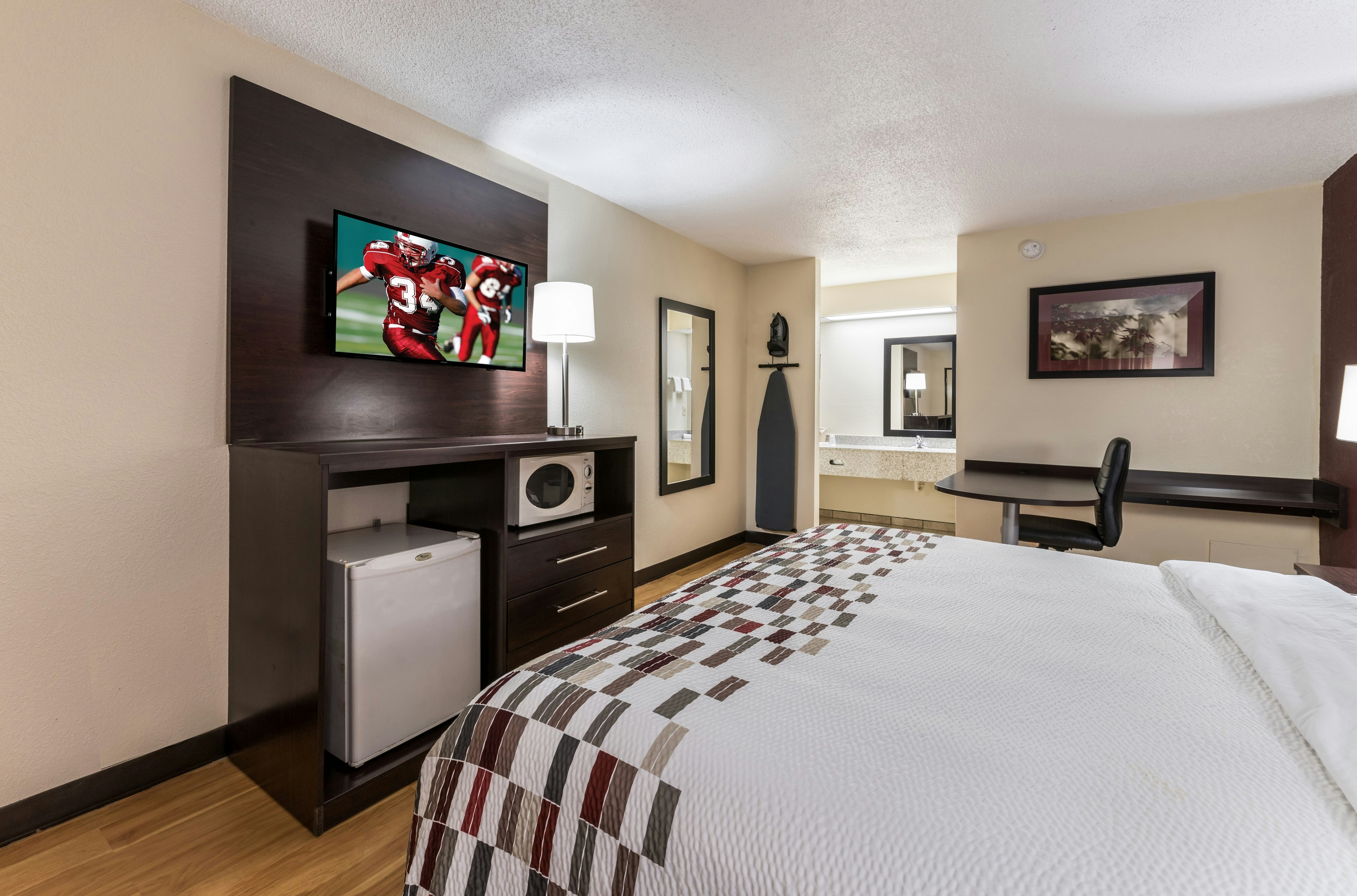 Red Roof Inn Indianapolis – Castleton