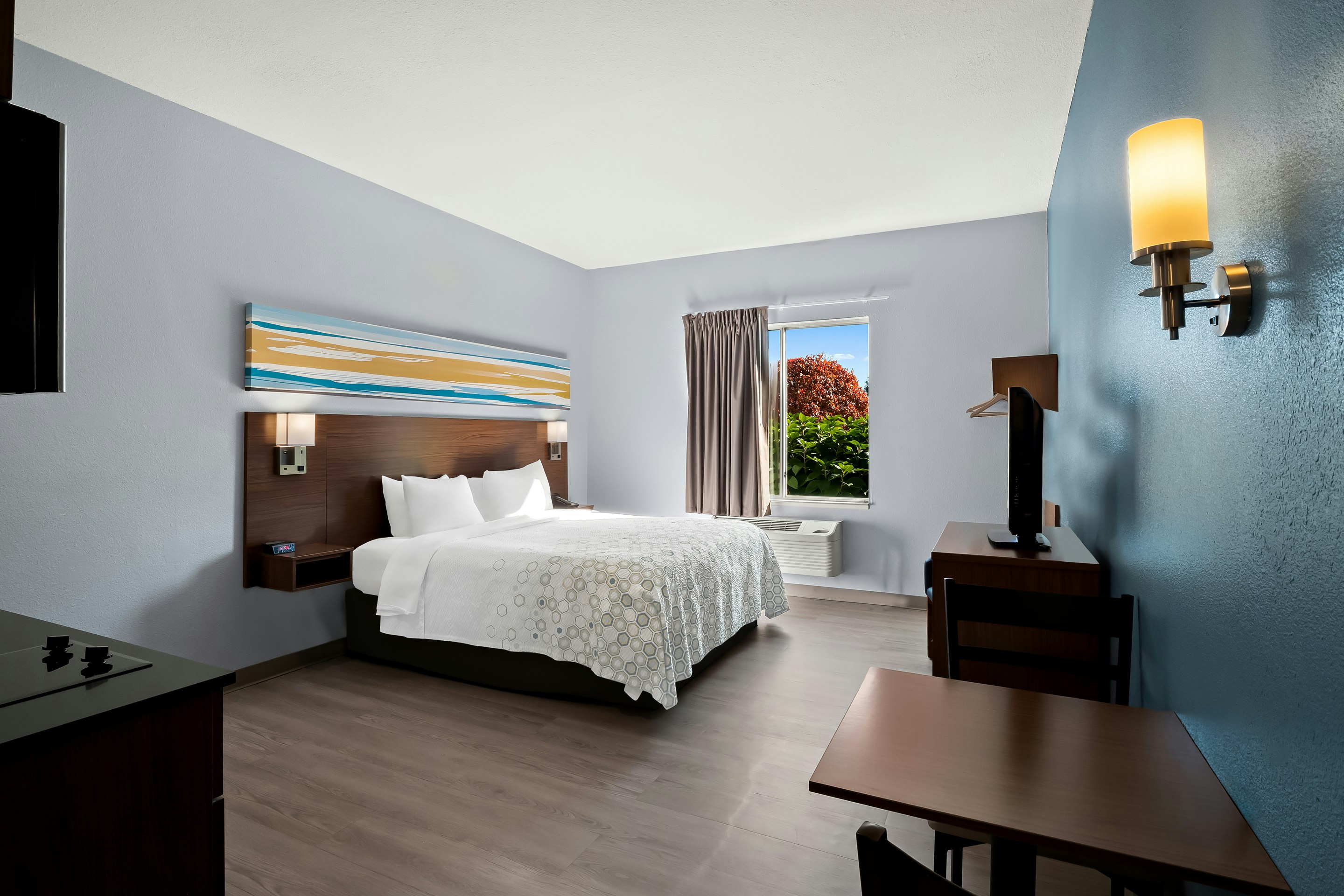 Studio 1 King Bed Non-Smoking