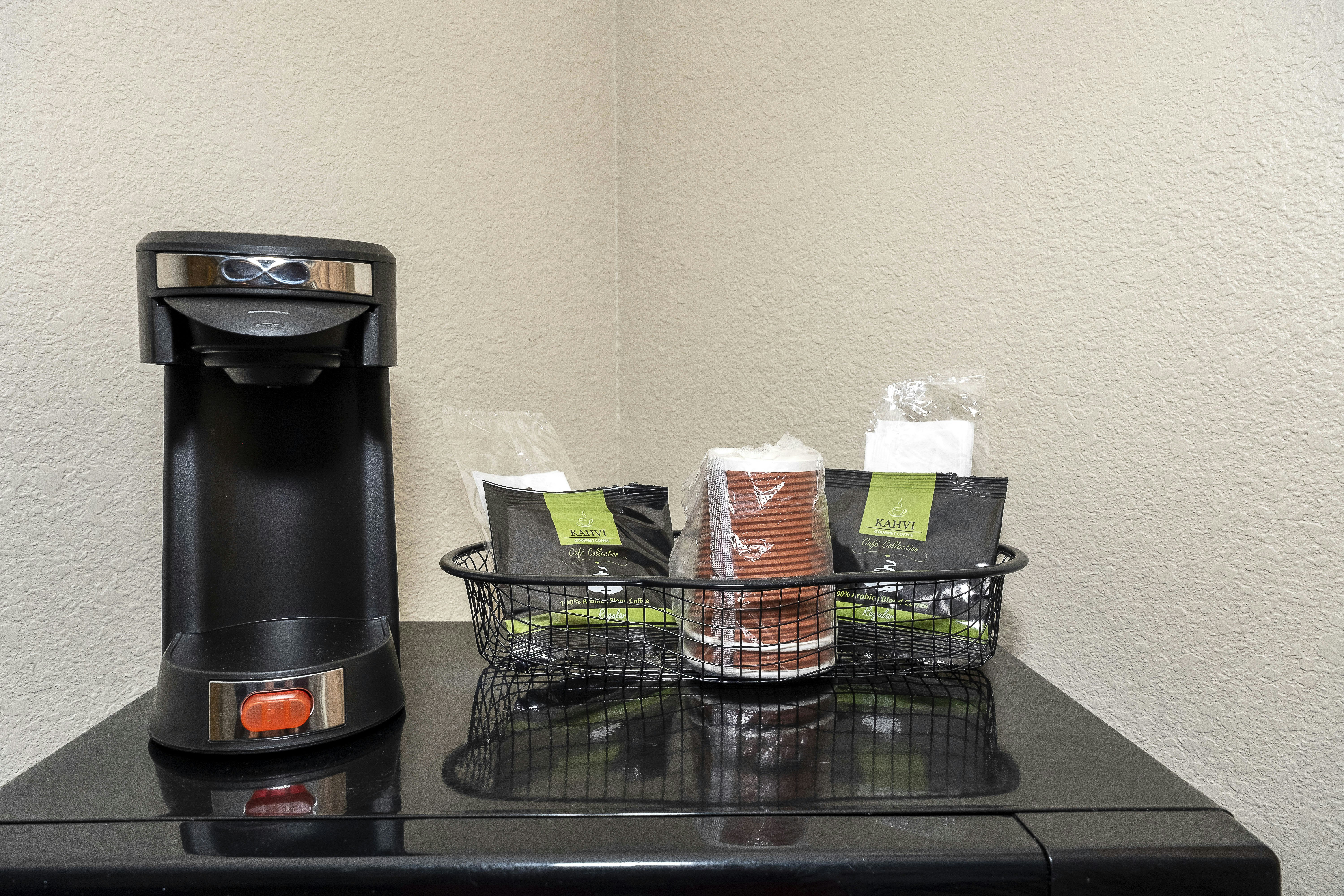 Red Roof Inn Suites Biloxi – Ocean Springs