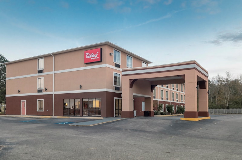 Red Roof Inn Suites Biloxi – Ocean Springs