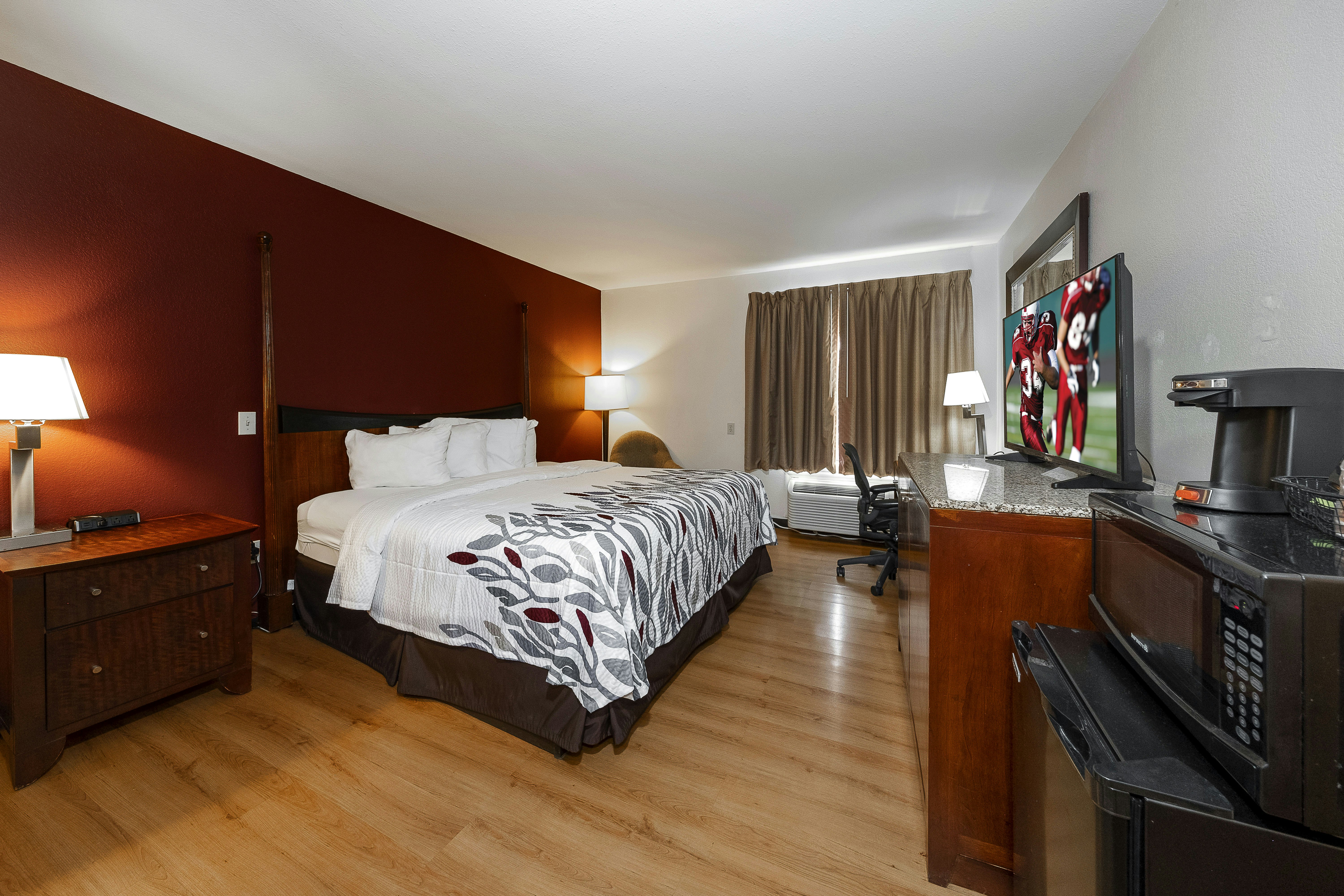 Red Roof Inn Suites Biloxi – Ocean Springs