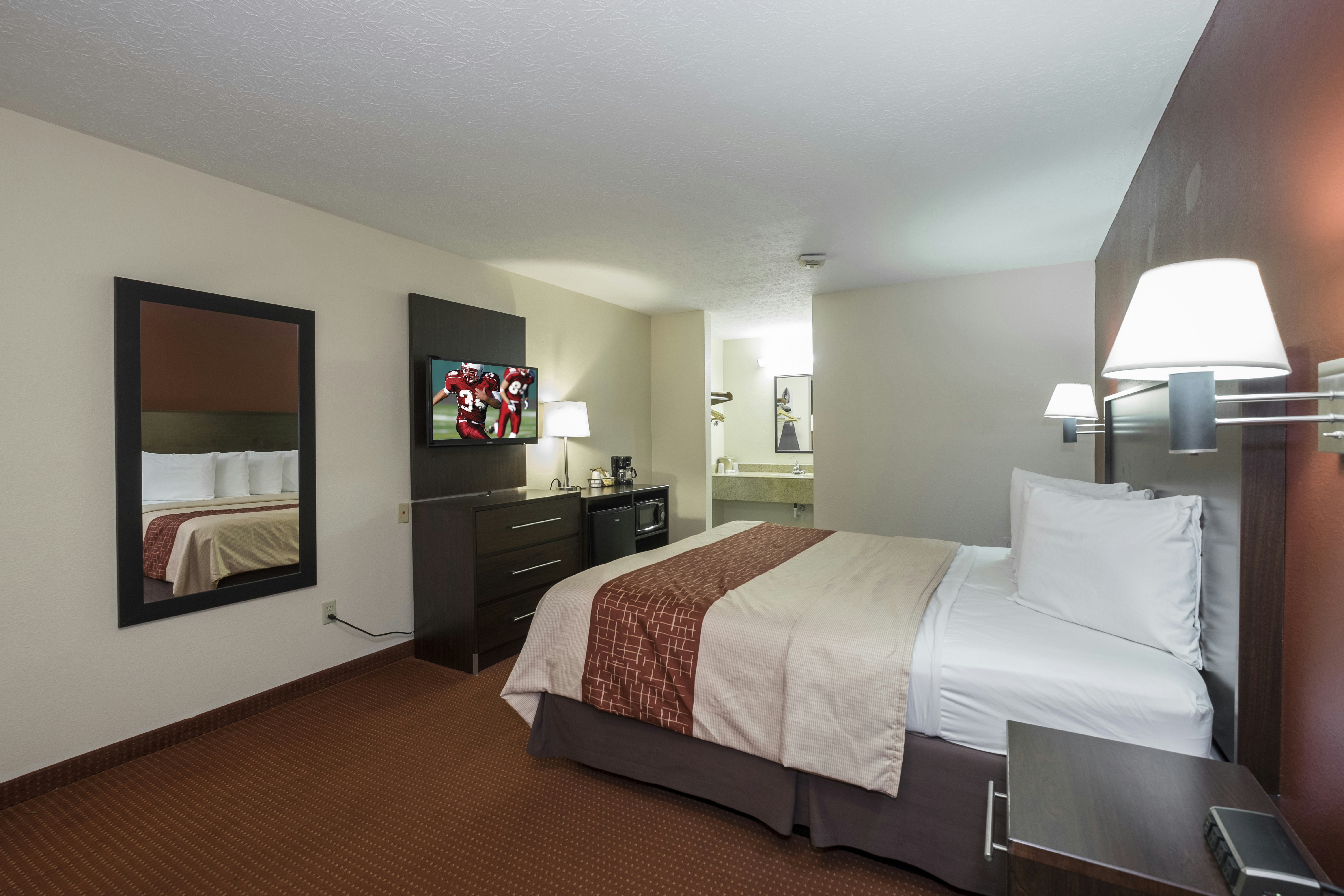 Deluxe 1 King Bed Non-Smoking