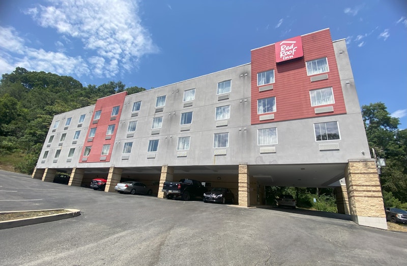 Red Roof Inn Pittsburgh – McKnight Rd