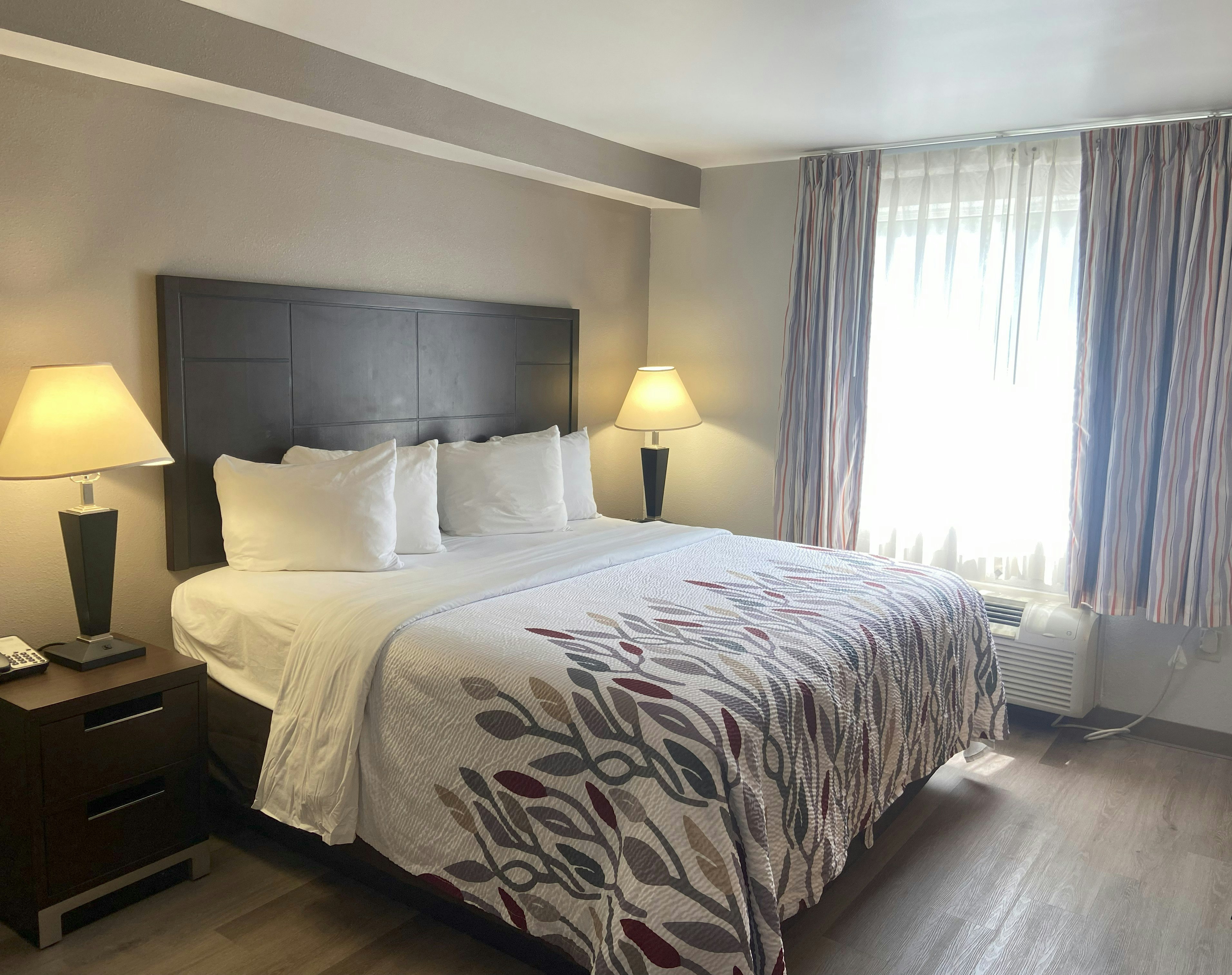 Red Roof Inn Pittsburgh – McKnight Rd