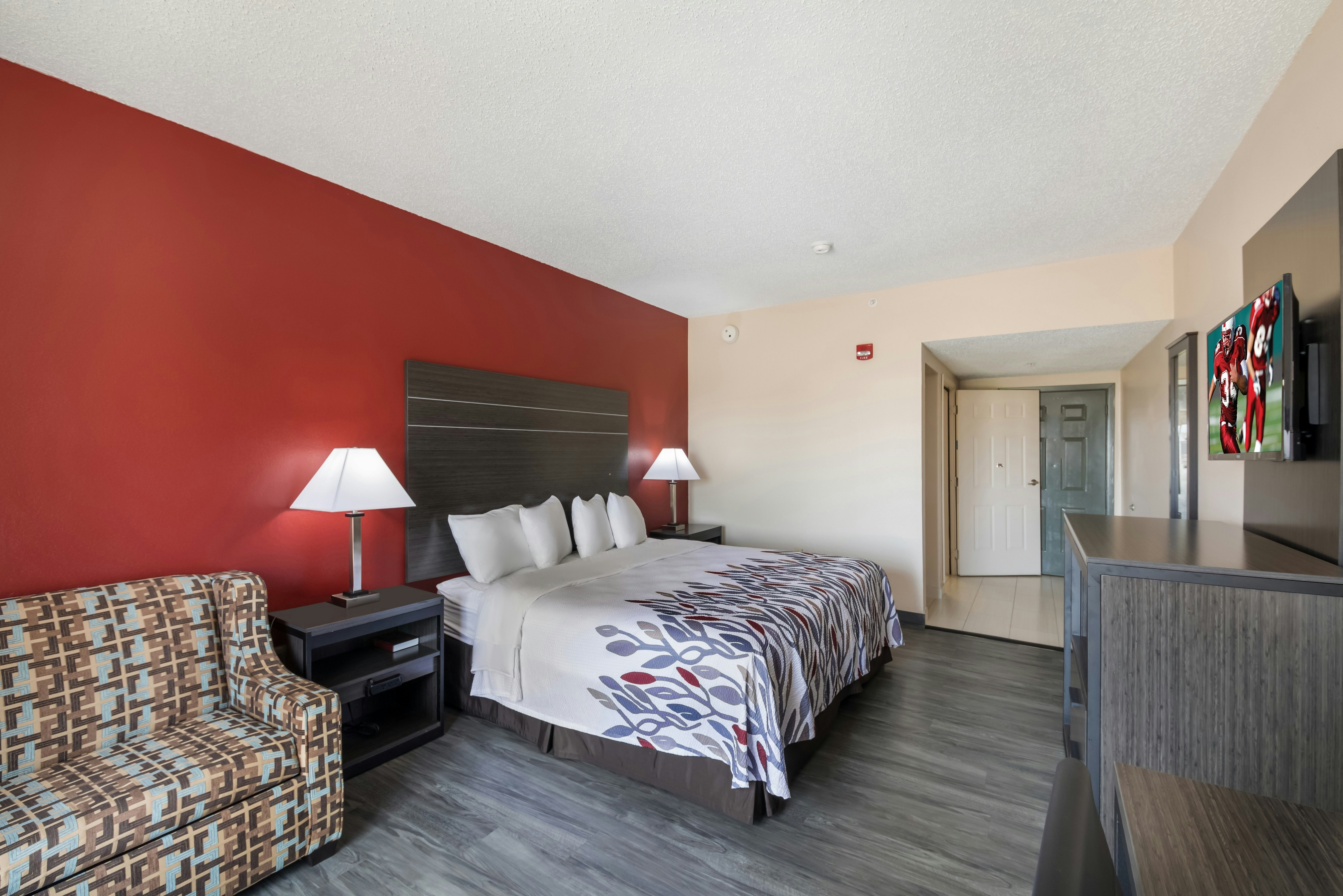 Red Roof Inn Suites Austin East – Manor