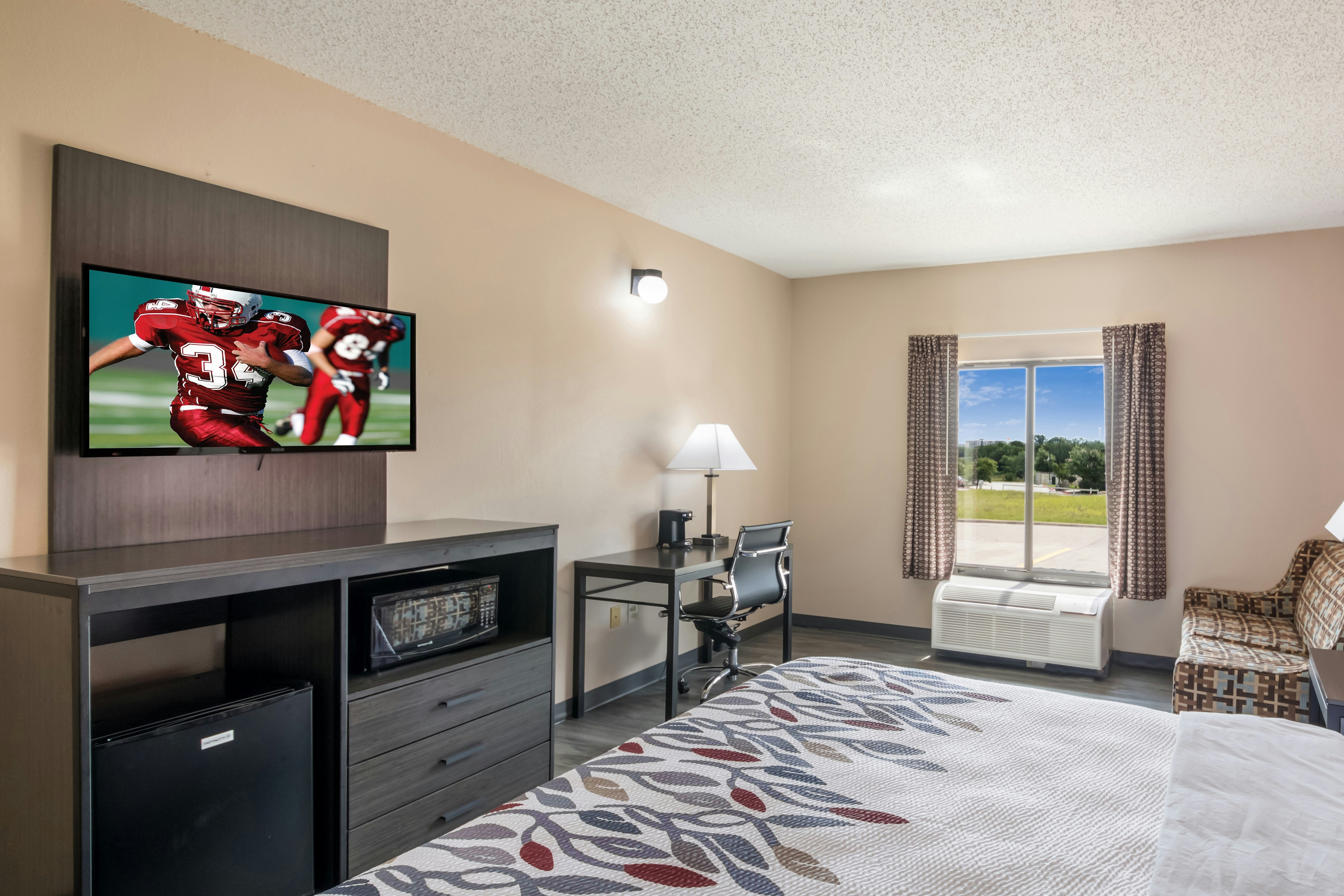 Red Roof Inn Suites Austin East – Manor