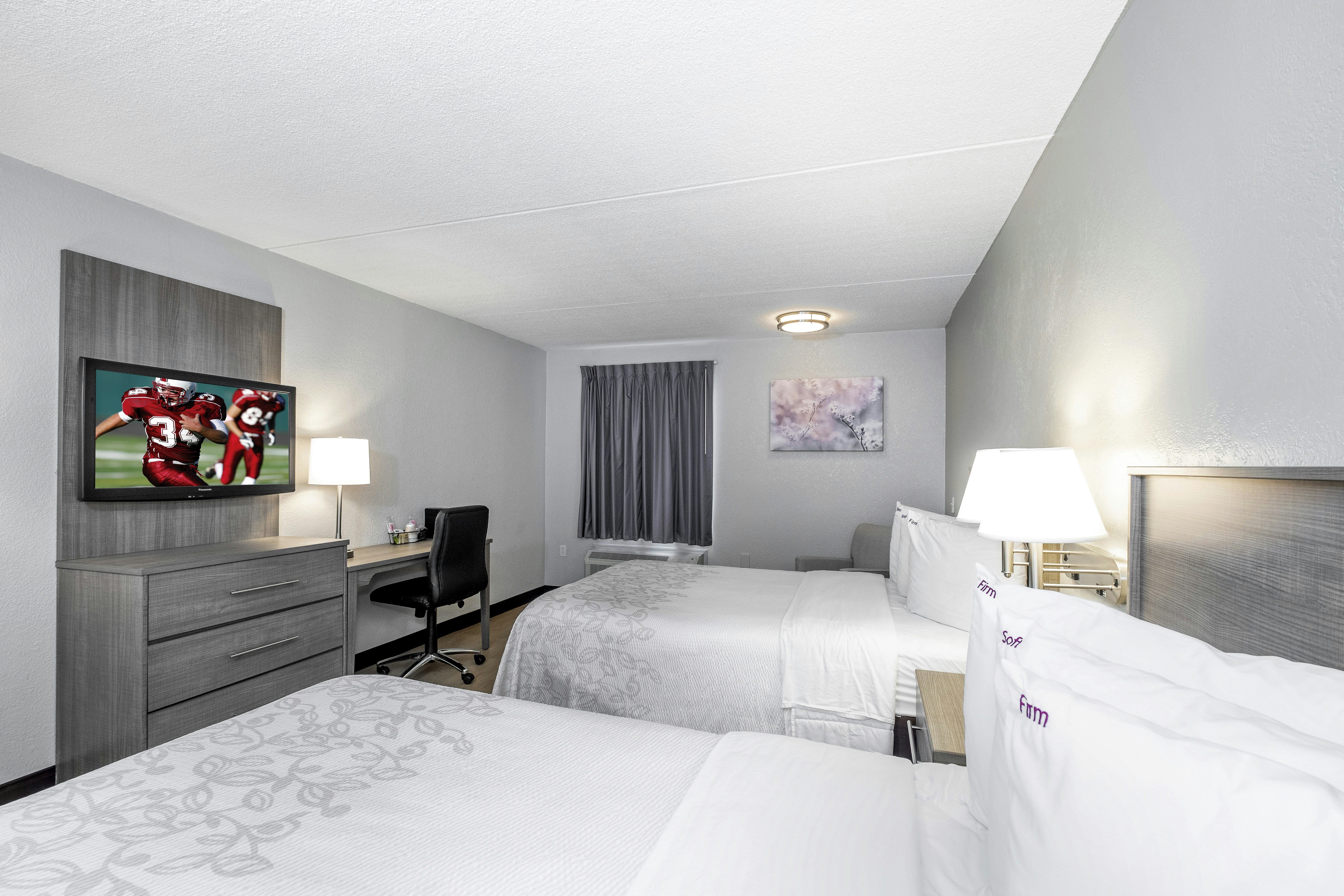 Red Roof PLUS+ Boston – Mansfield/ Foxboro
