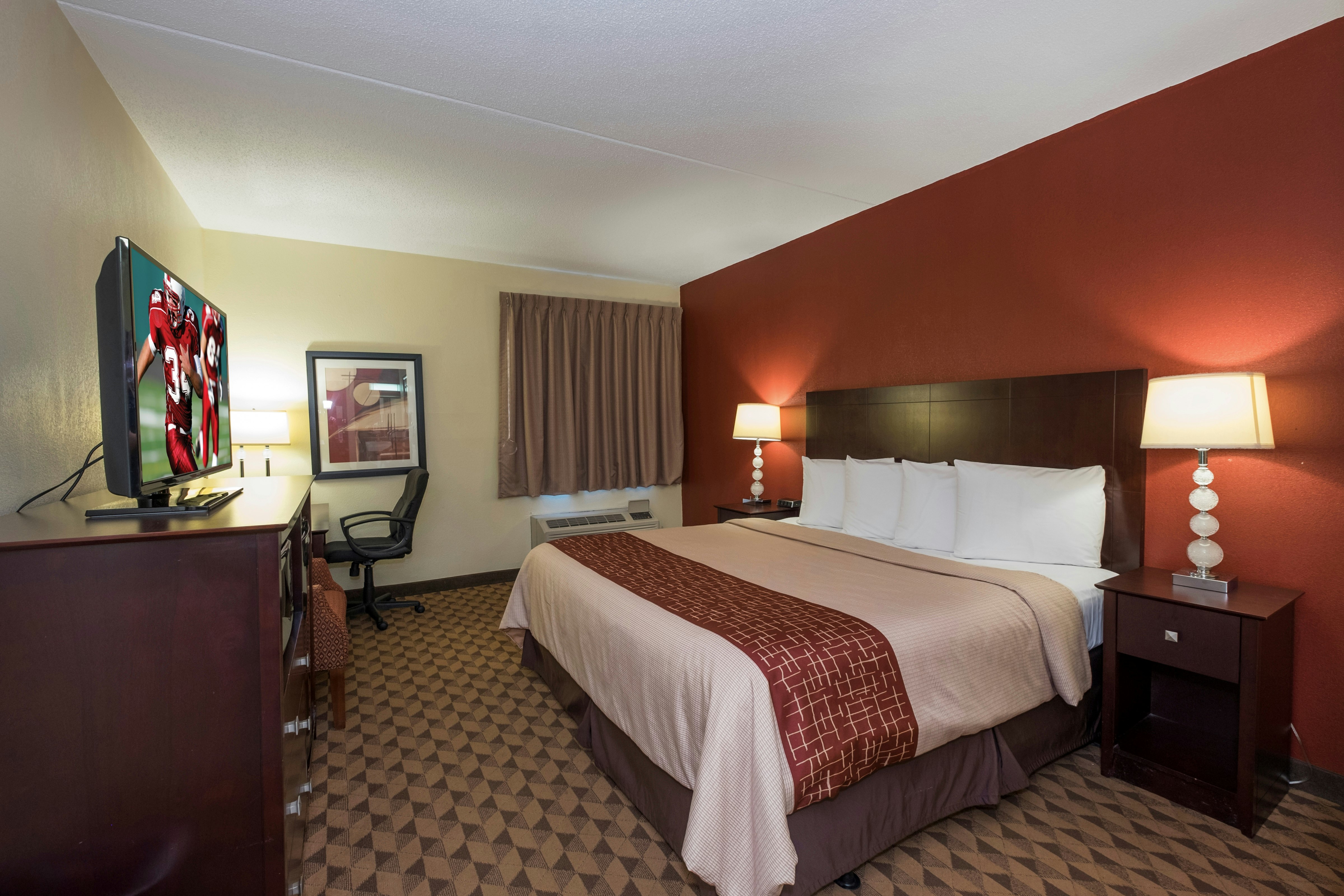 Red Roof Inn Suites Cincinnati North – Mason