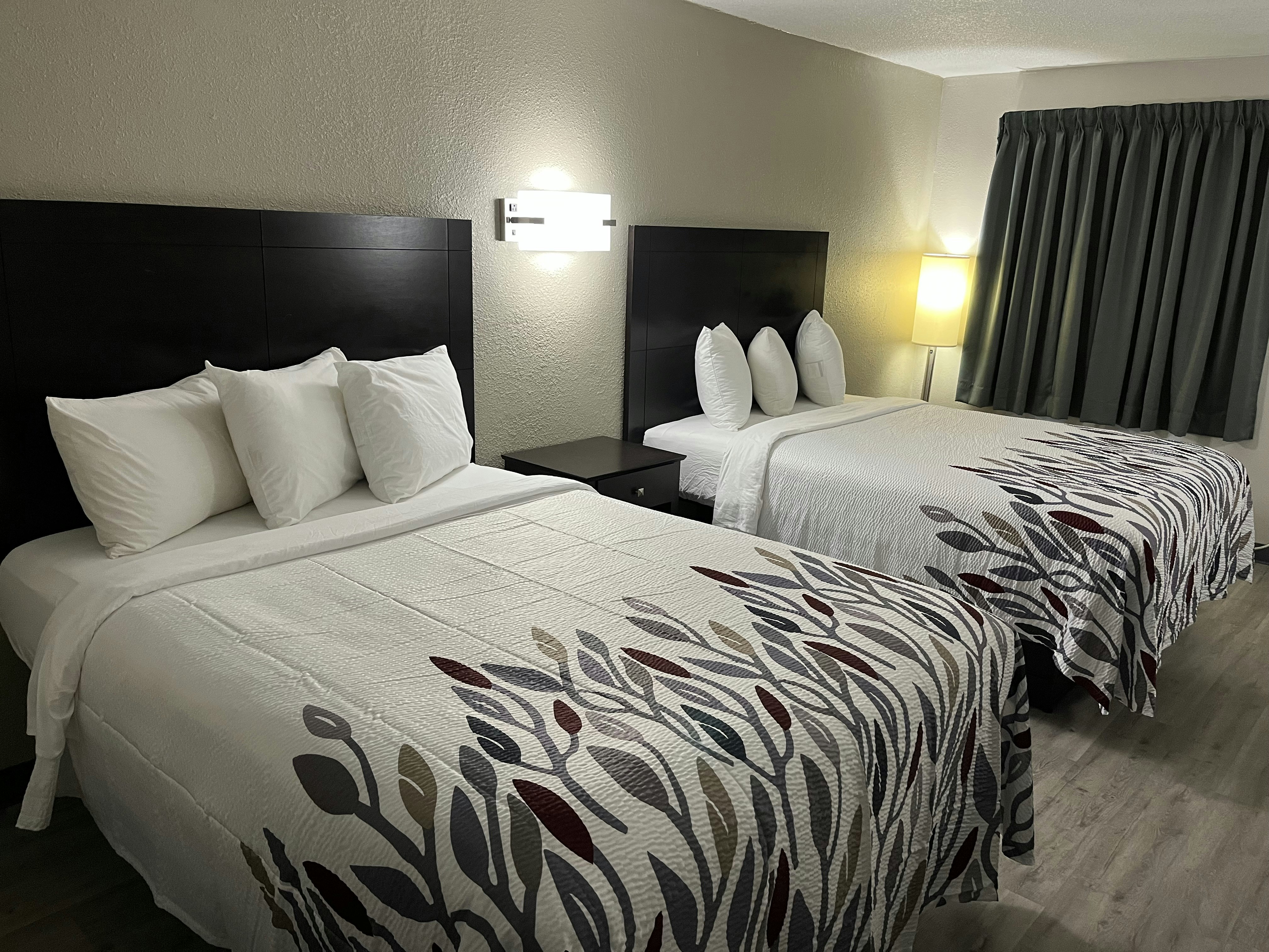 ADA Accessible Deluxe 2 Queen Beds Non-Smoking