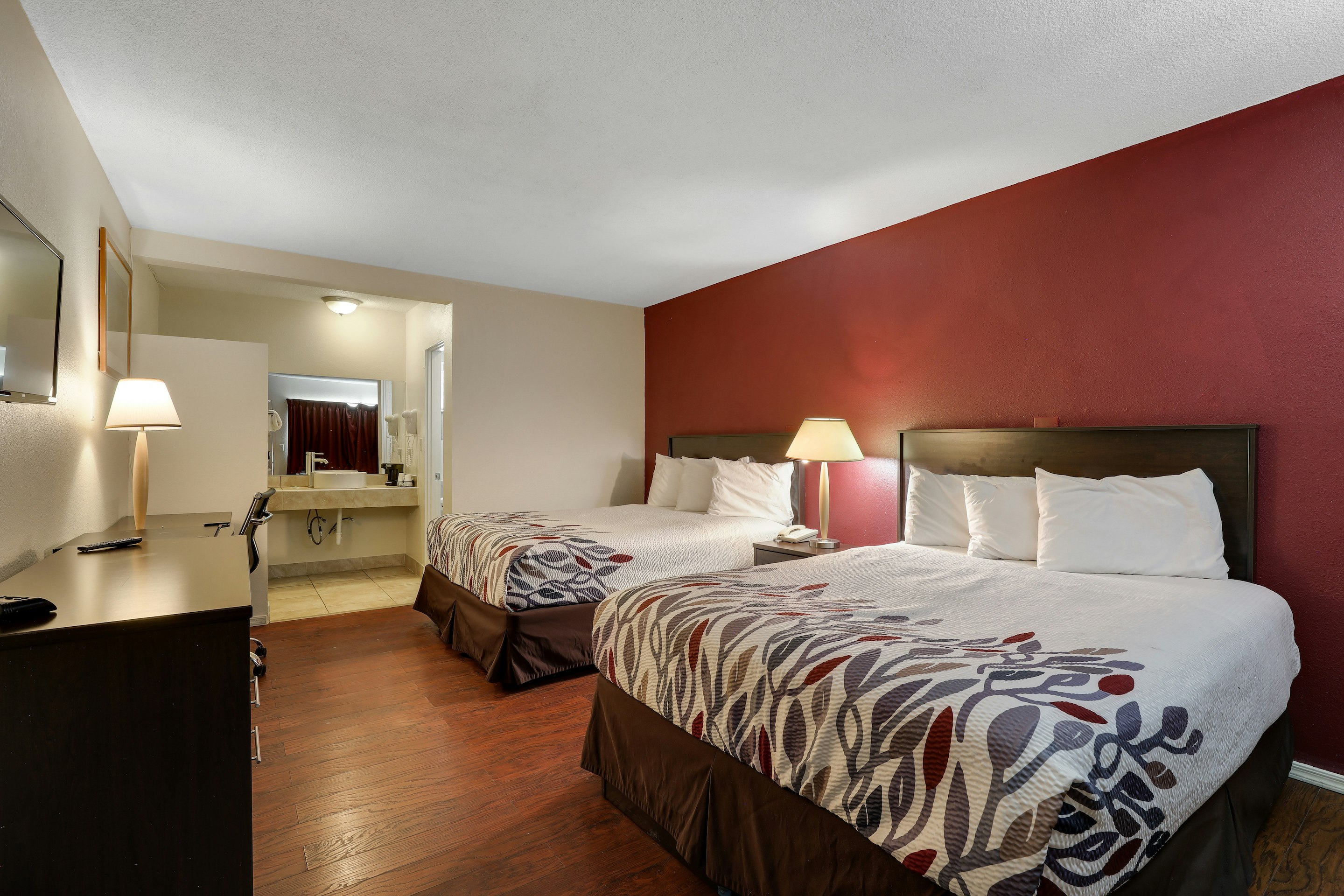 Superior 2 Queen Beds Non-Smoking