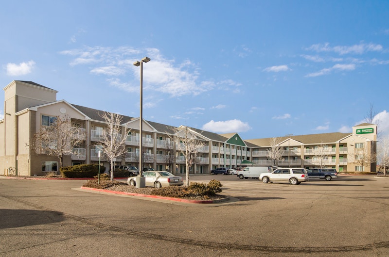 HomeTowne Studios Denver – Airport/ Aurora