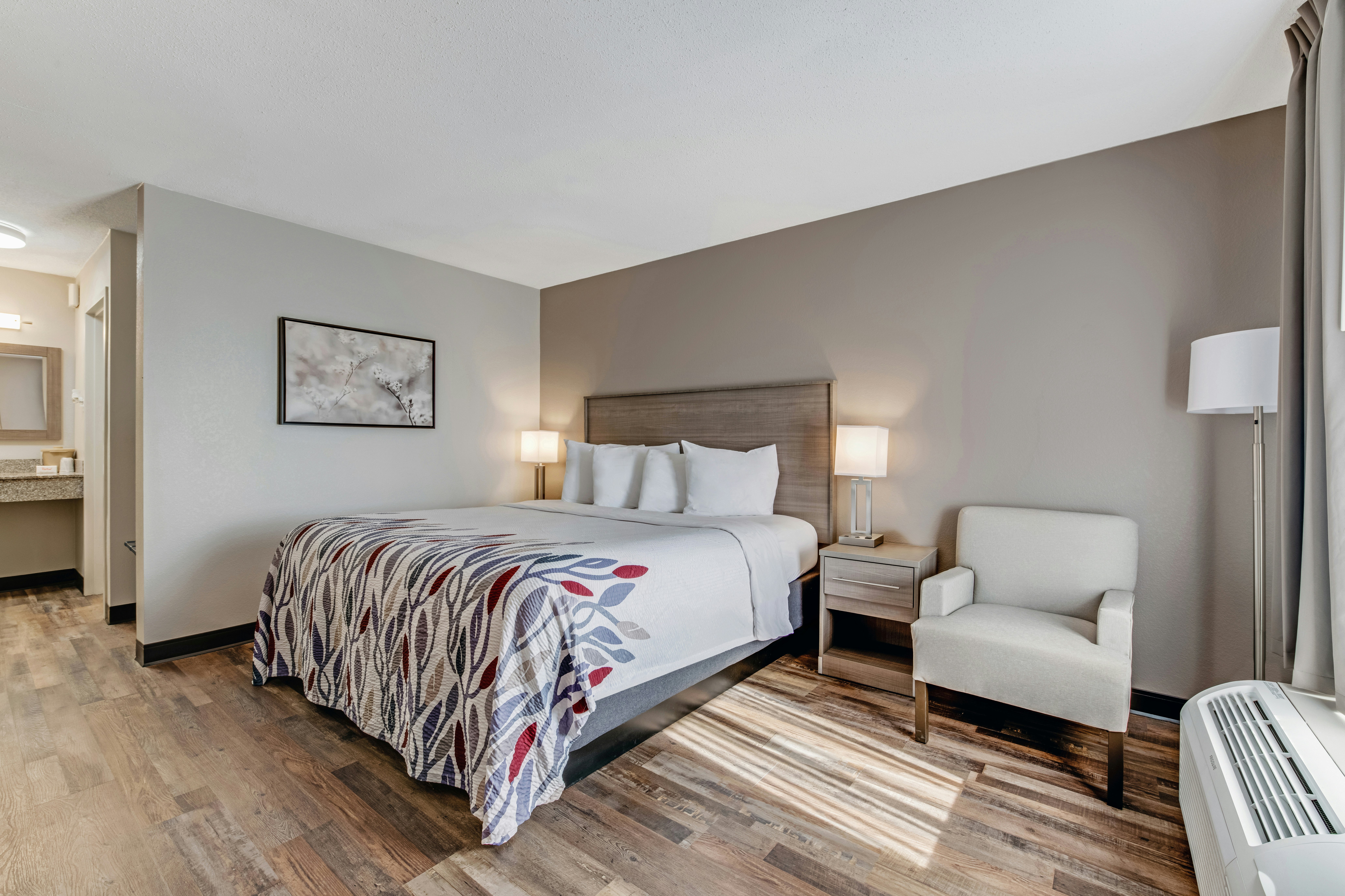Red Roof Inn Suites Wilkesboro