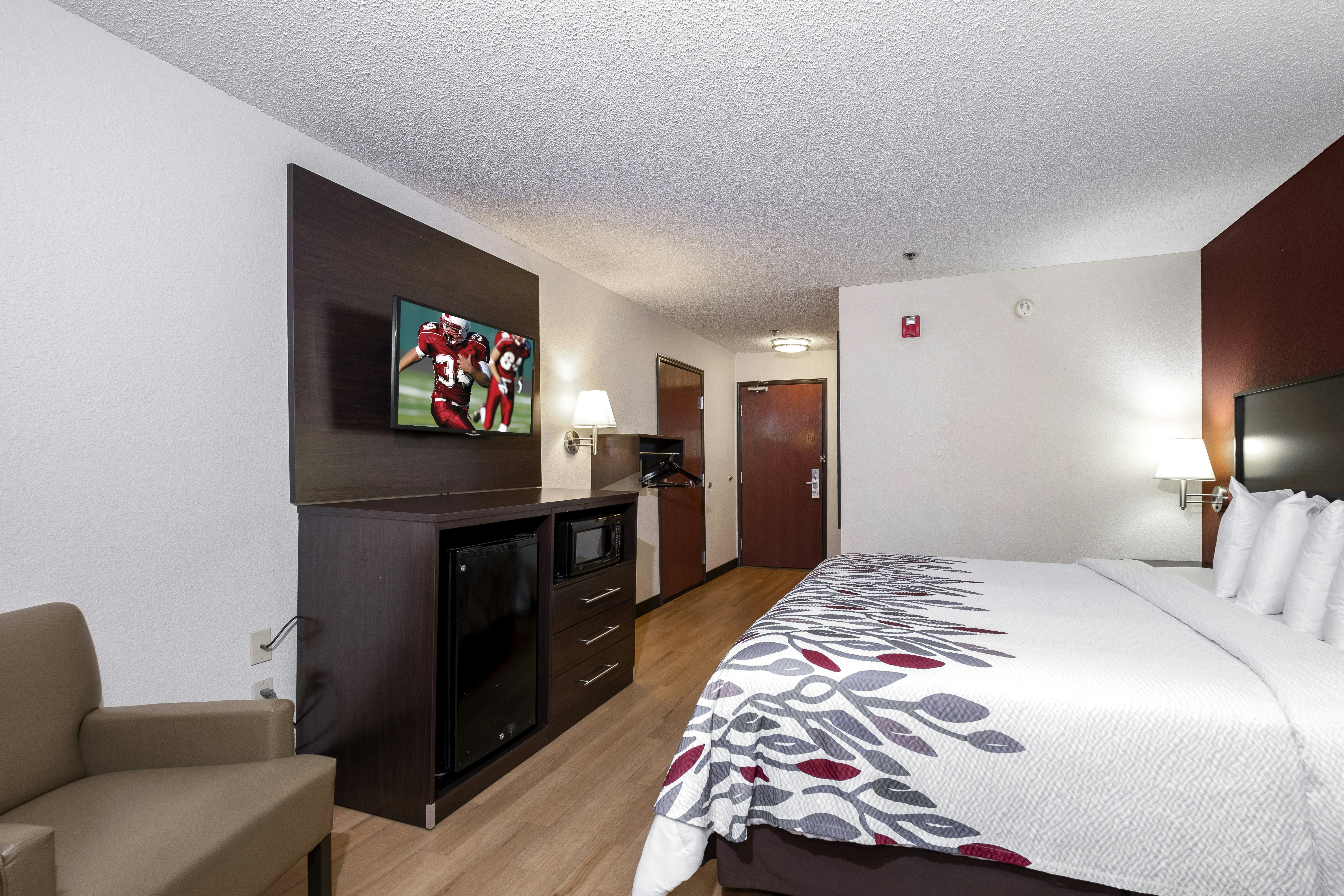 Red Roof Inn Suites Dover Downtown