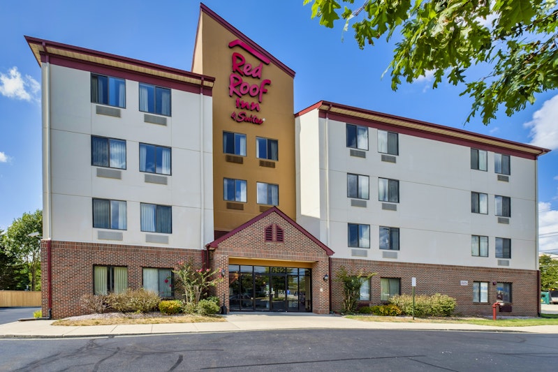 Red Roof Inn Suites Dover Downtown