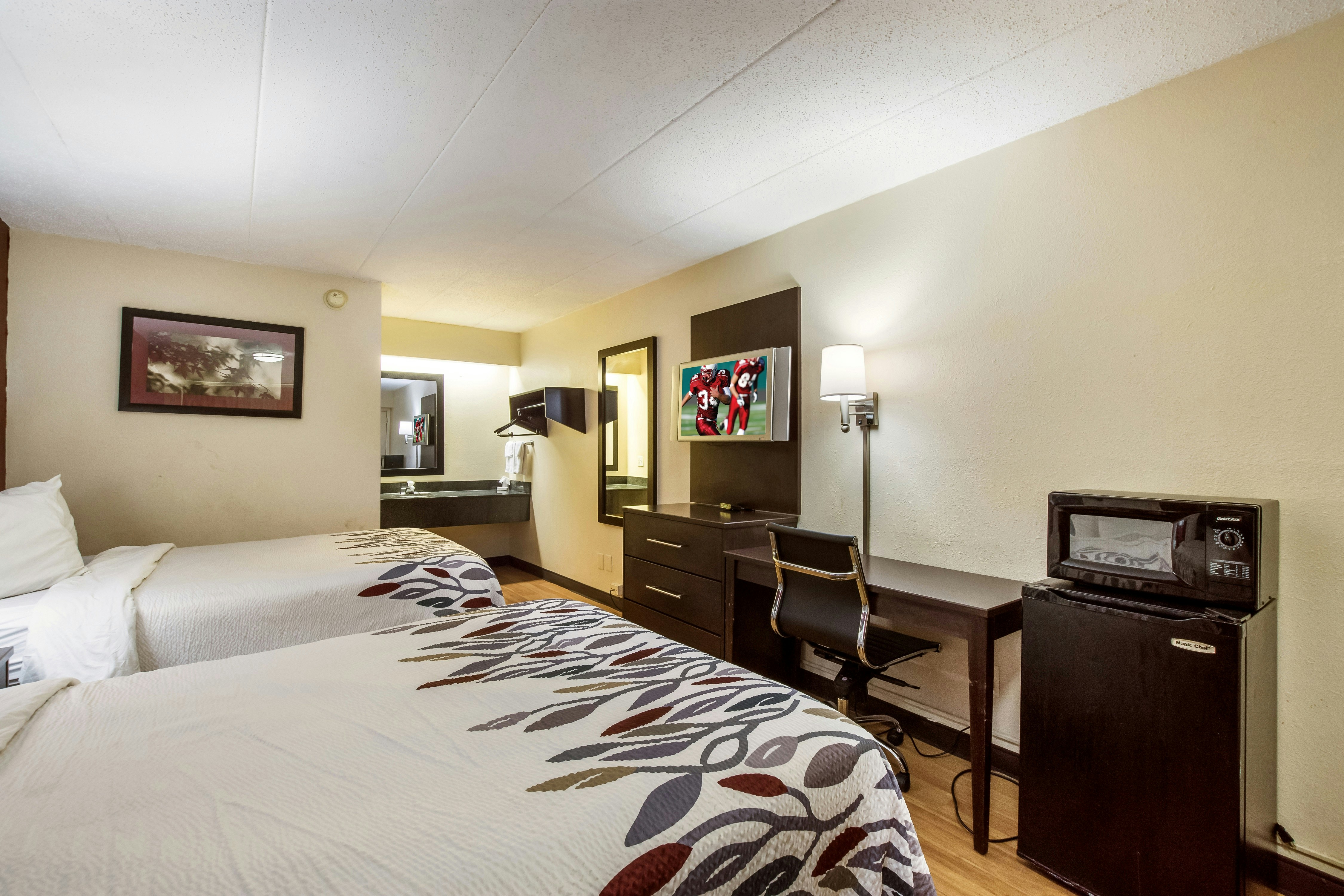Deluxe 2 Full Beds Non-Smoking