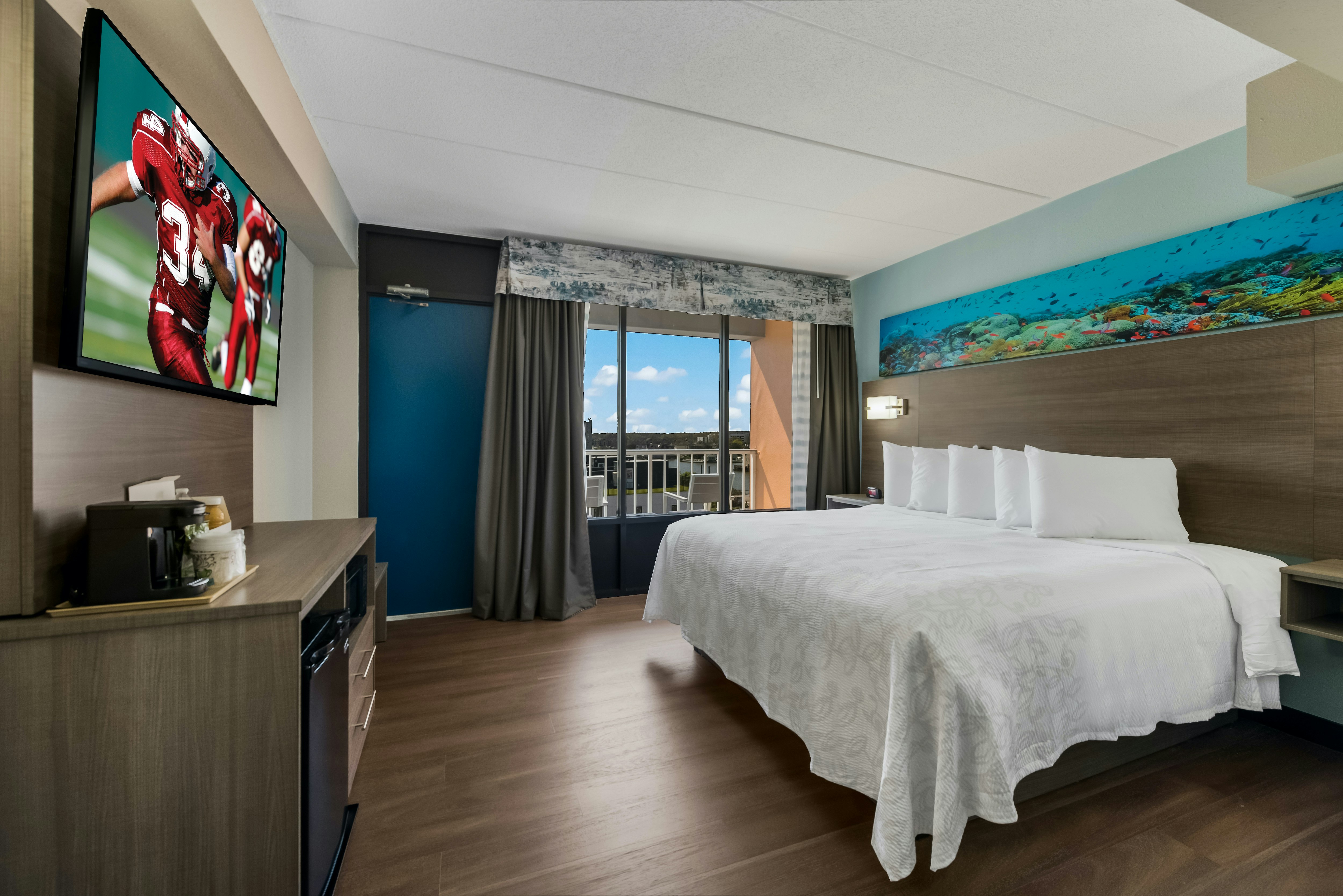 Red Roof PLUS+ Suites Virginia Beach – Seaside