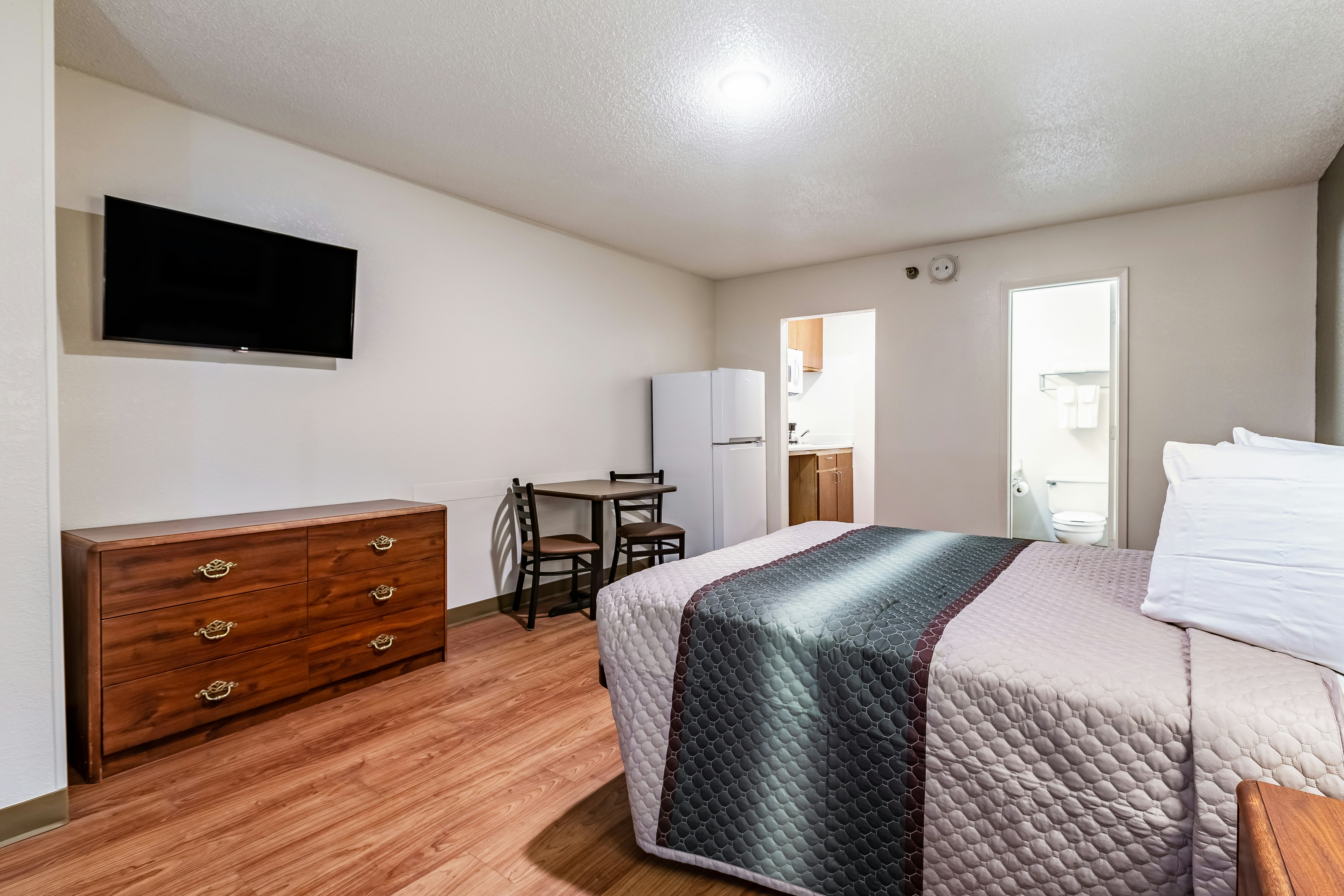 HomeTowne Studios Atlanta – Norcross Downtown