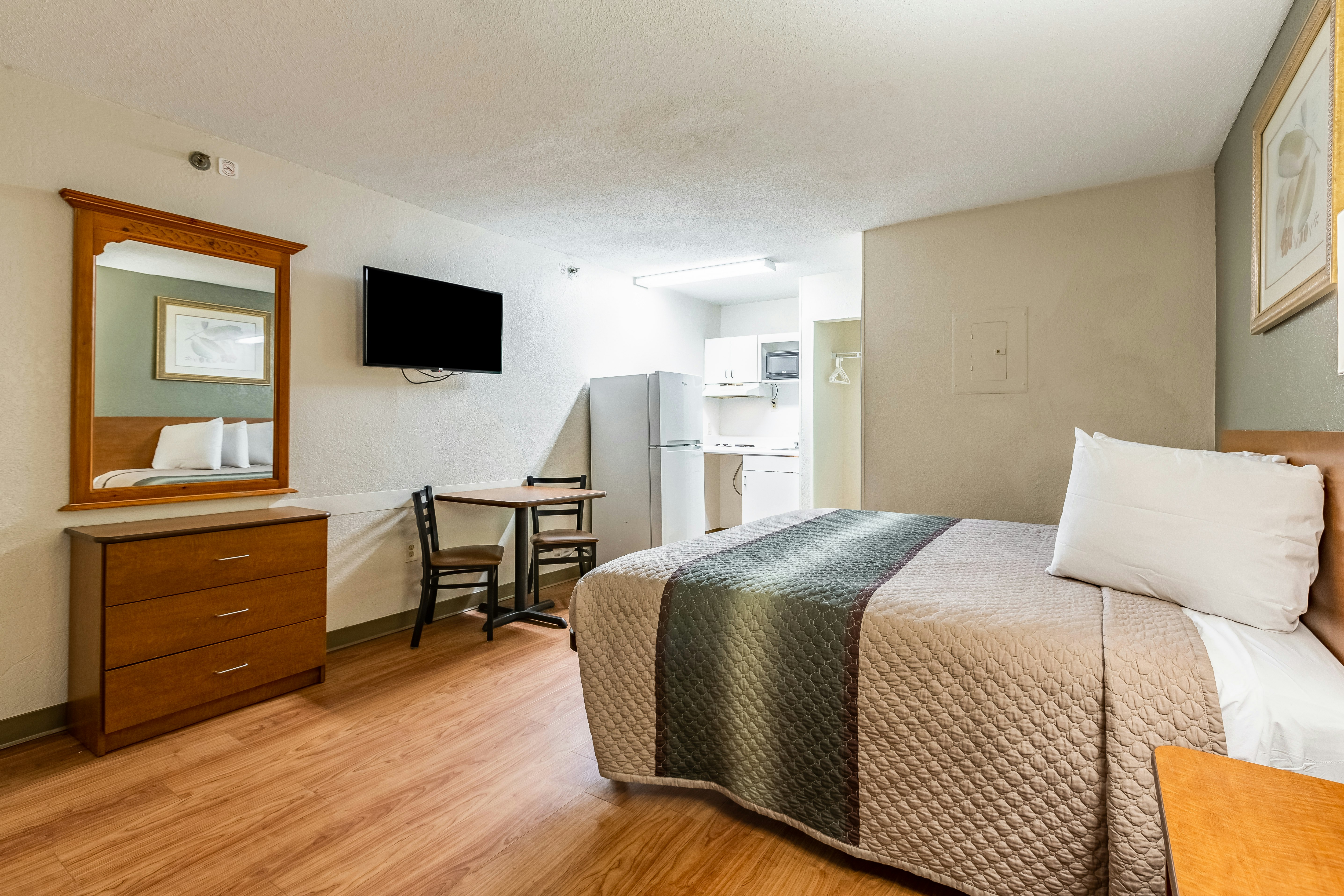 HomeTowne Studios Atlanta – Norcross South