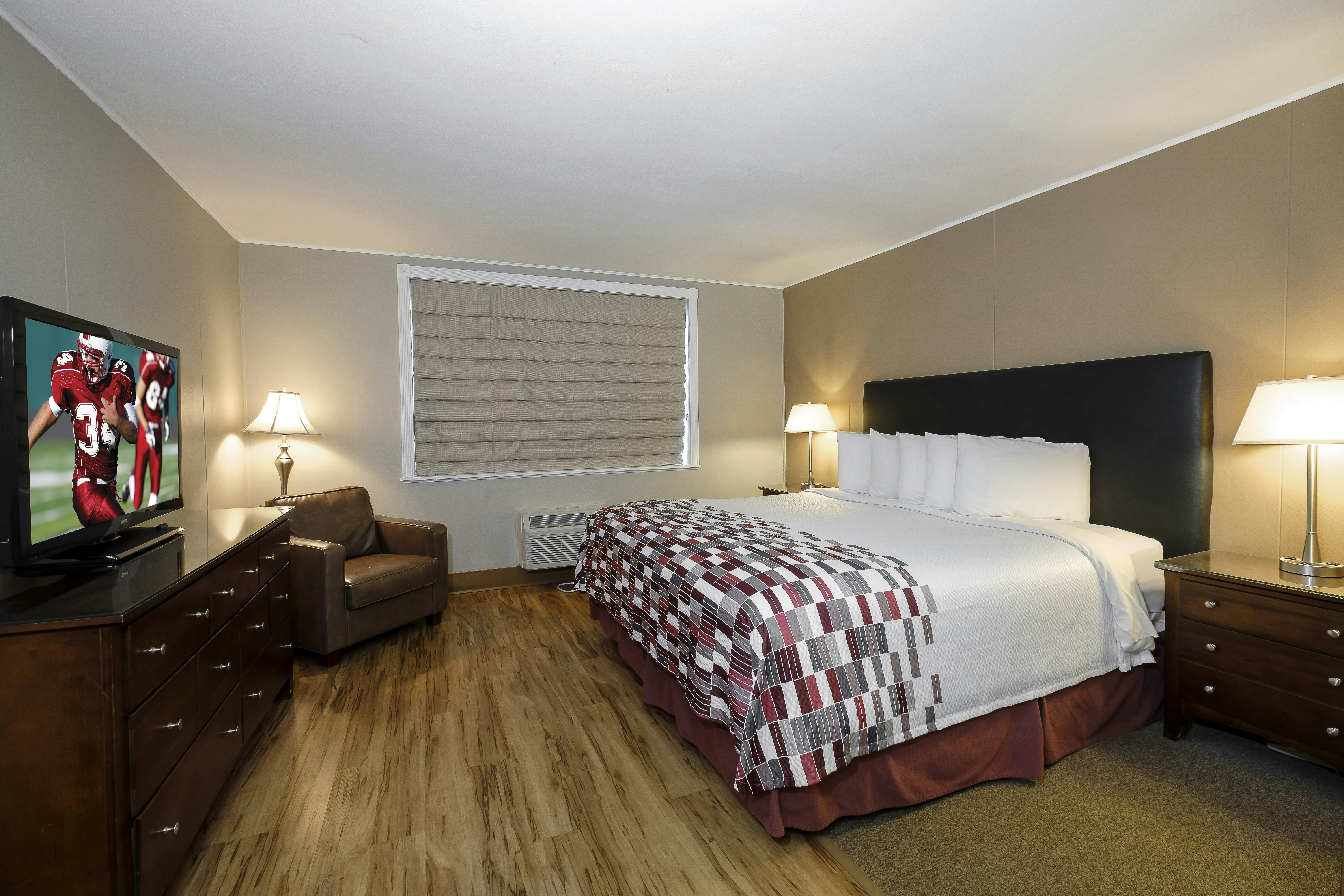 Red Roof Inn Suites Herkimer