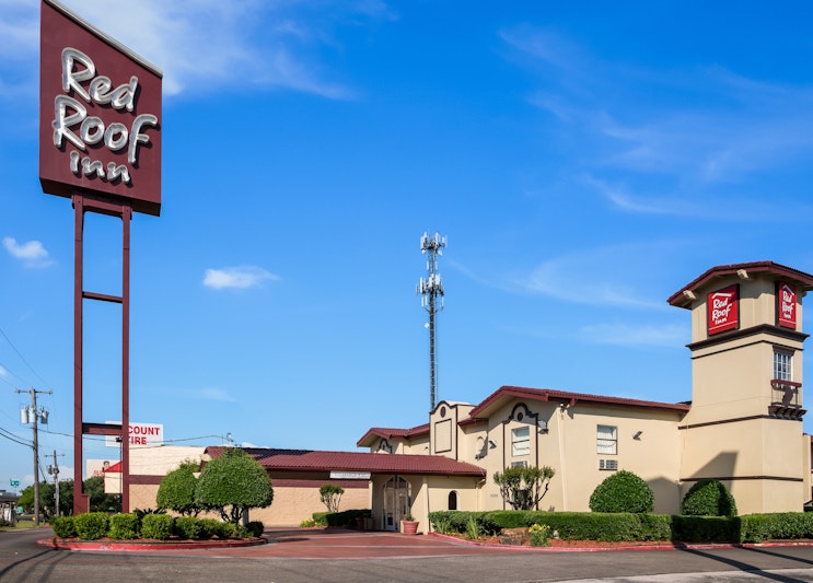 Red Roof Inn North Dallas – Park Central