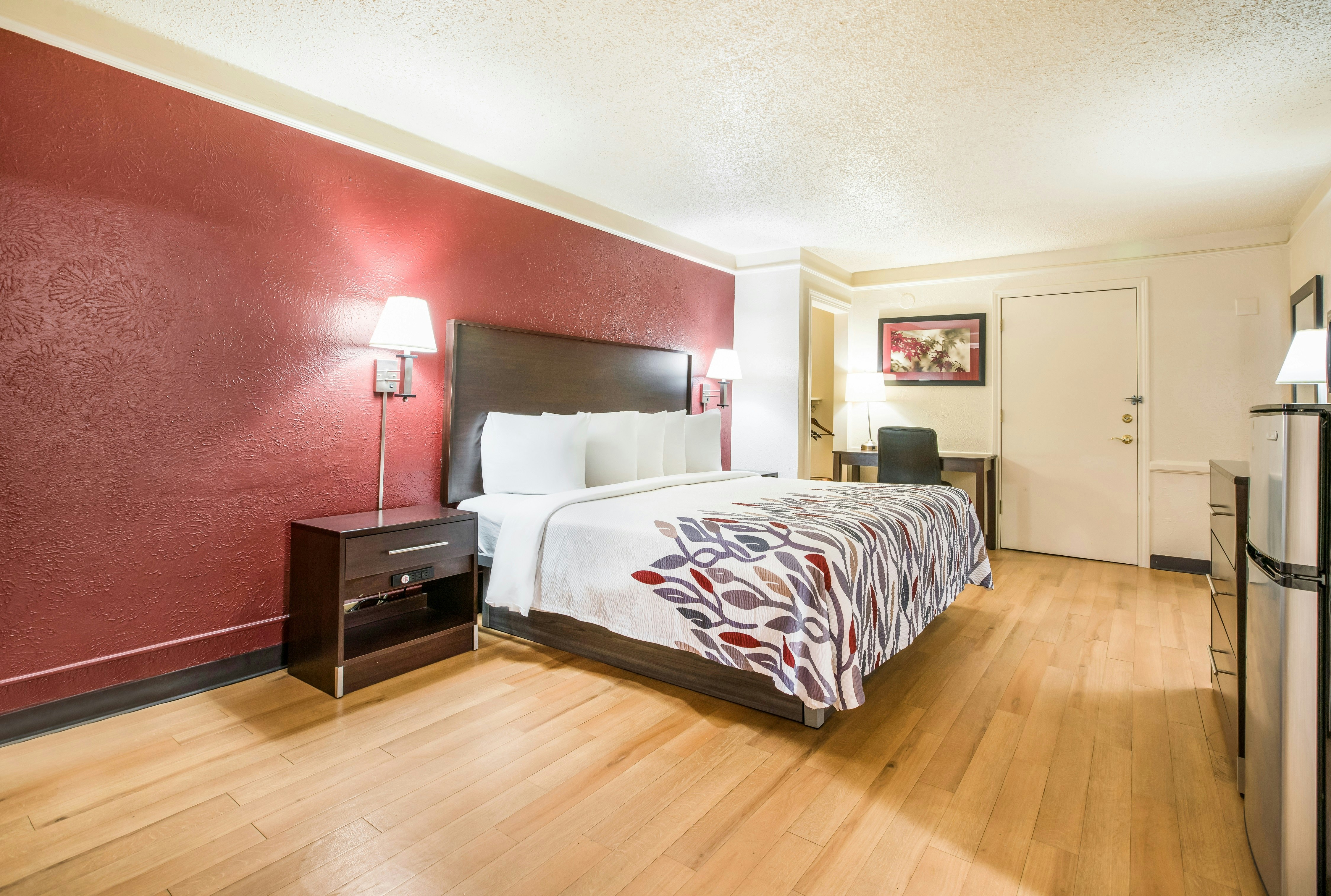 Red Roof Inn North Dallas – Park Central
