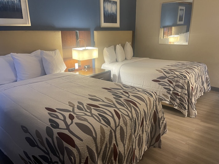 Red Roof Inn Suites Hinesville